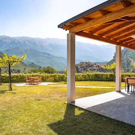 Bujtina Lumo & Pool Villa Përmet Kültér fotó