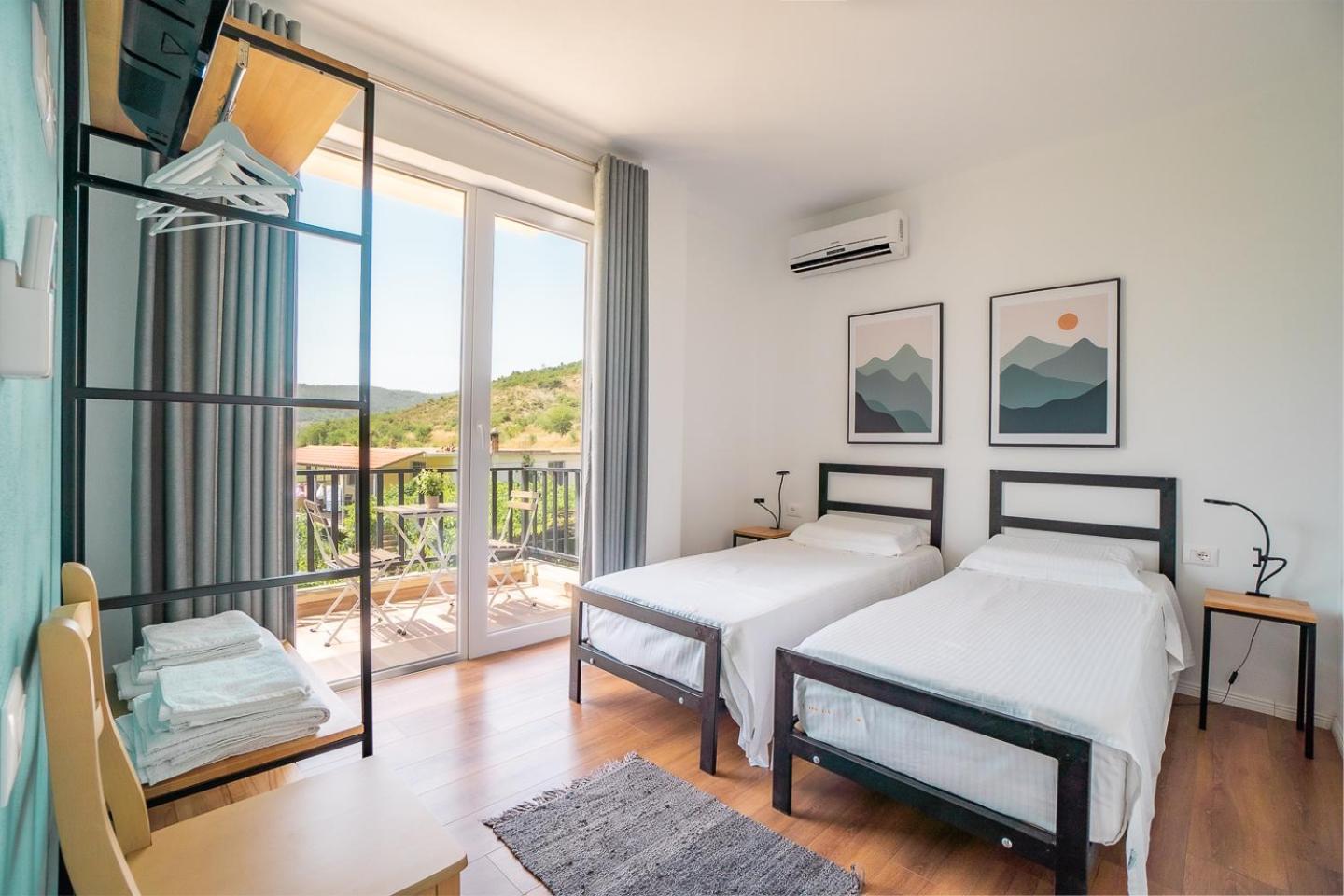 Bujtina Lumo & Pool Villa Përmet Kültér fotó